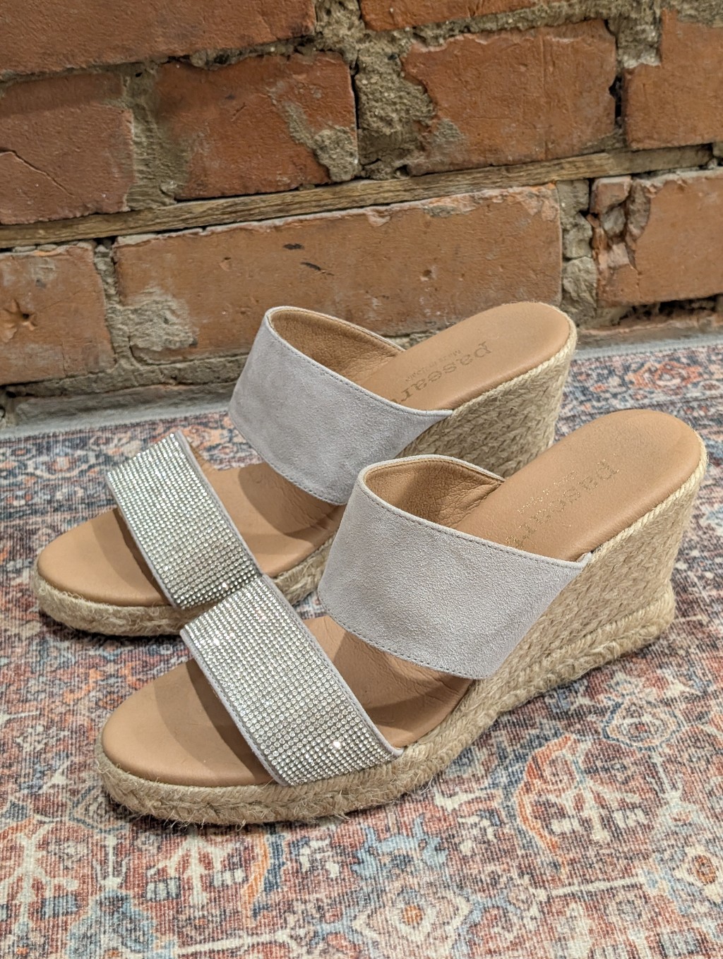 Like New! Paseart Dual Strap Espadrille Wedge Sandals